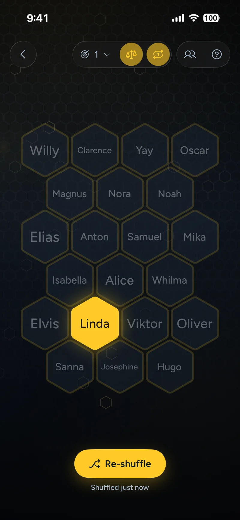 Lucky Pick honeycomb of names with Linda highlighted in gold as the winner